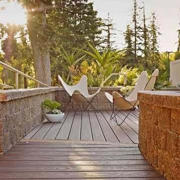 Image d'une terrasse en bois - Bois Expo