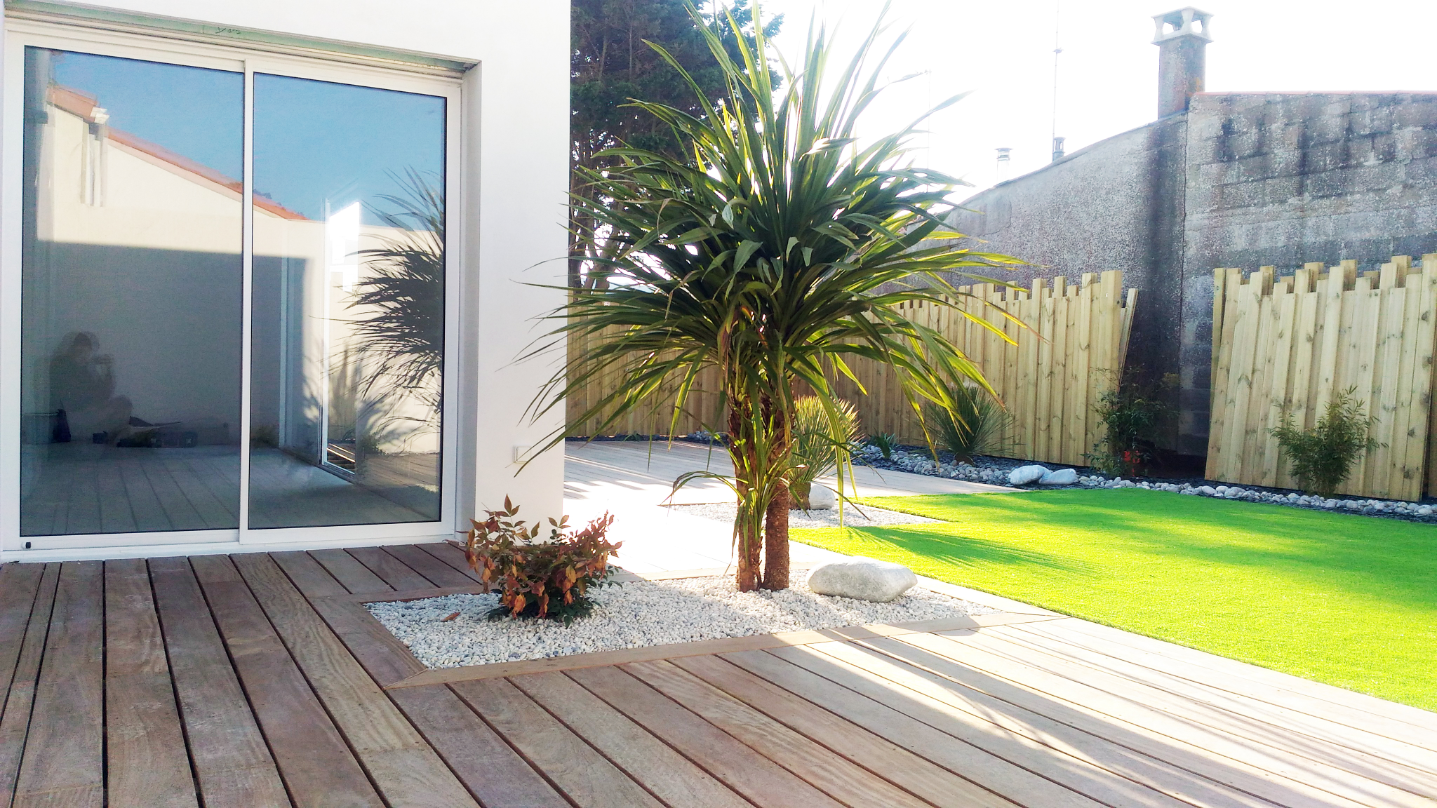 Quel bois pour une terrasse de piscine ?