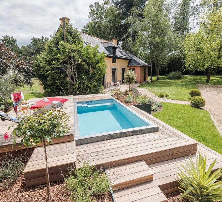 realisation terrasse bois padouk piscine