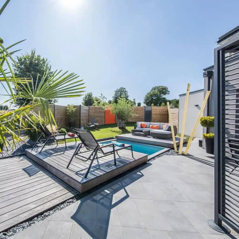 Quel bois pour une terrasse de piscine ? - Bois Expo