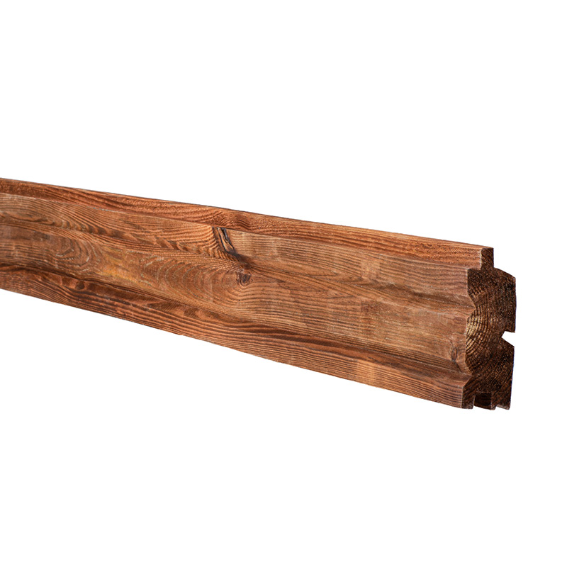 Grande poutre en bois marron.