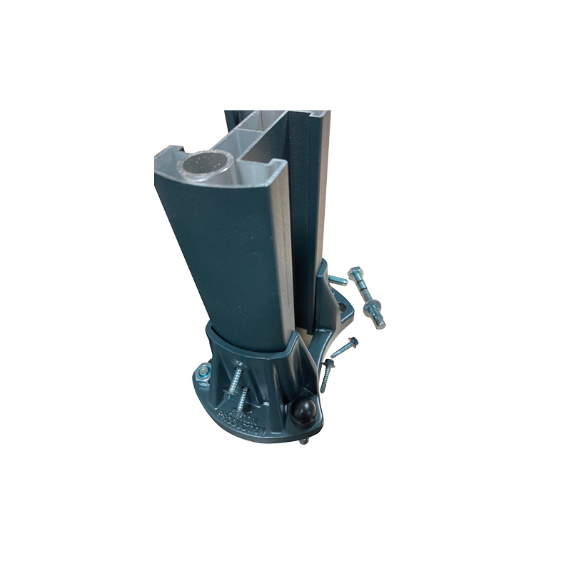 Pièce de fixation métallique avec vis