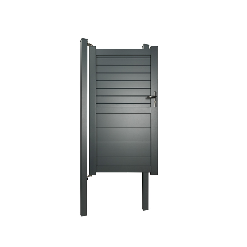 Portillon en métal gris moderne.