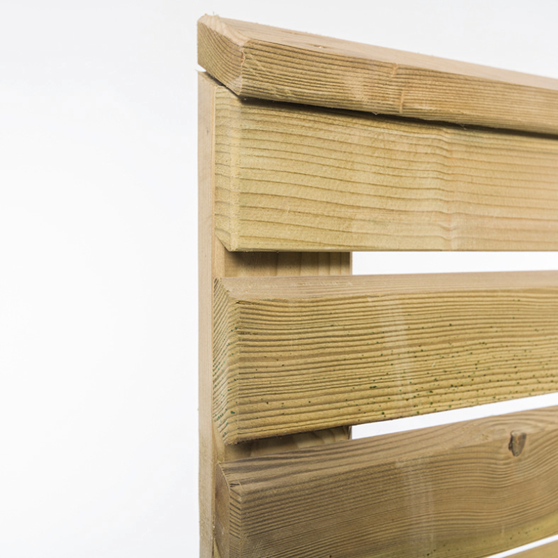 Clôture en bois avec lattes horizontales